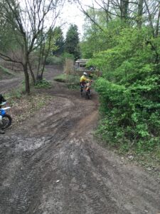 Foto 16.04.16, 18 08 23