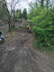 Foto 16.04.16, 18 08 24